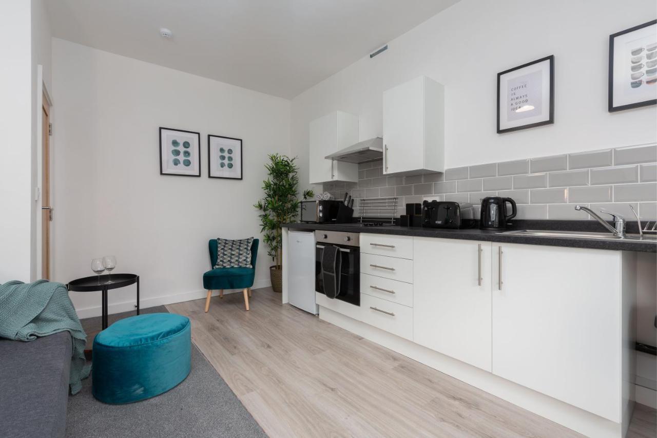Charles Alexander Short Stay - Charnley House Apartments 黑潭 外观 照片
